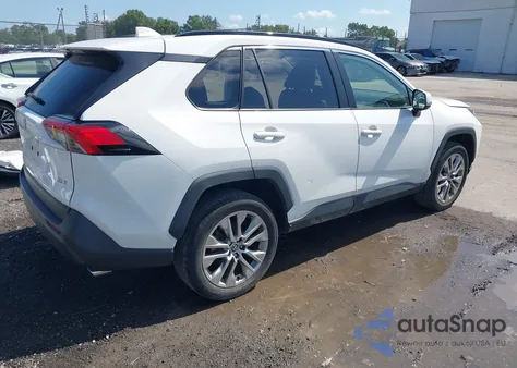2020 Toyota Rav4 Xle Premium z USA, uszkodzony, nr VIN JTMC1RFV8LD521059